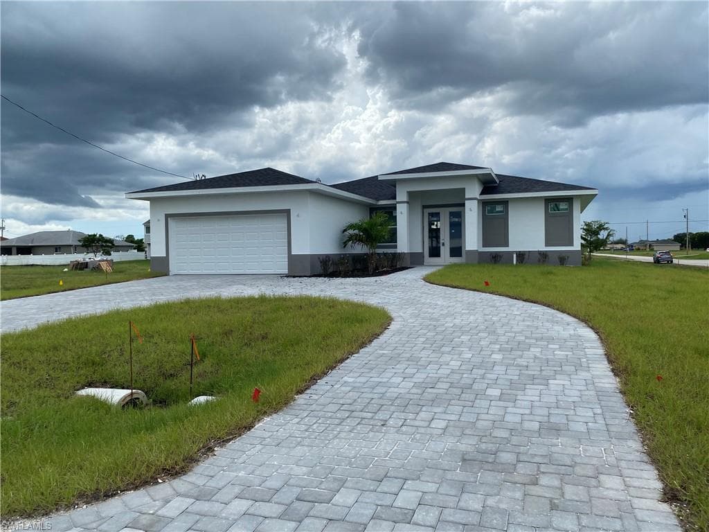 424 Chiquita BLVD N CAPE CORAL, FL 33993