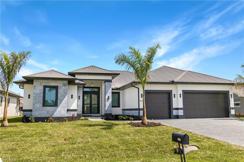 4303 SW 25th PL CAPE CORAL, FL 33914