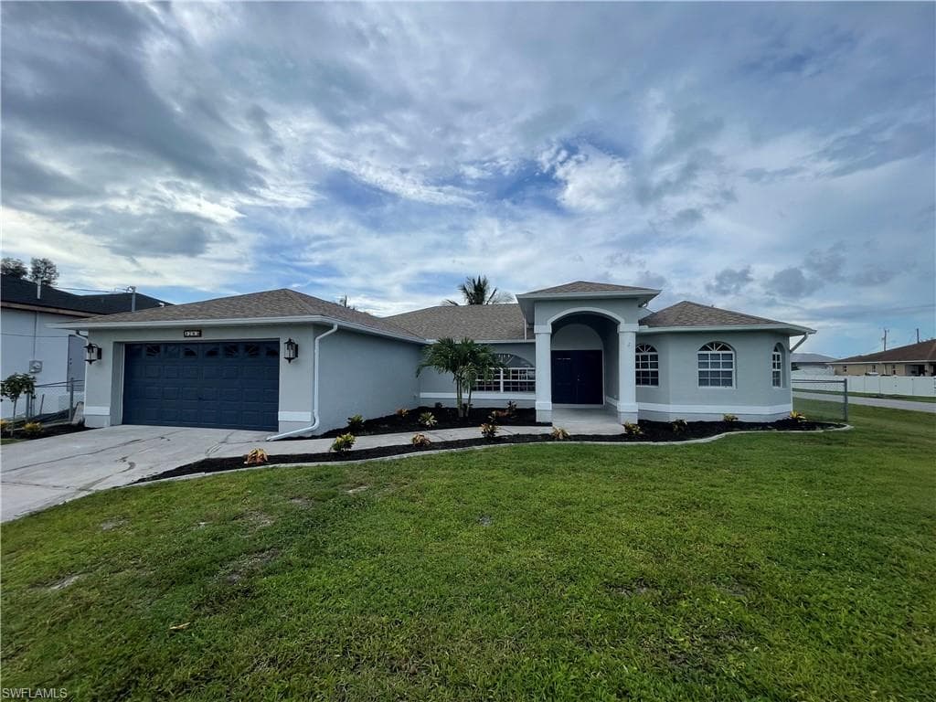 3705 SW 3rd ST CAPE CORAL, FL 33991
