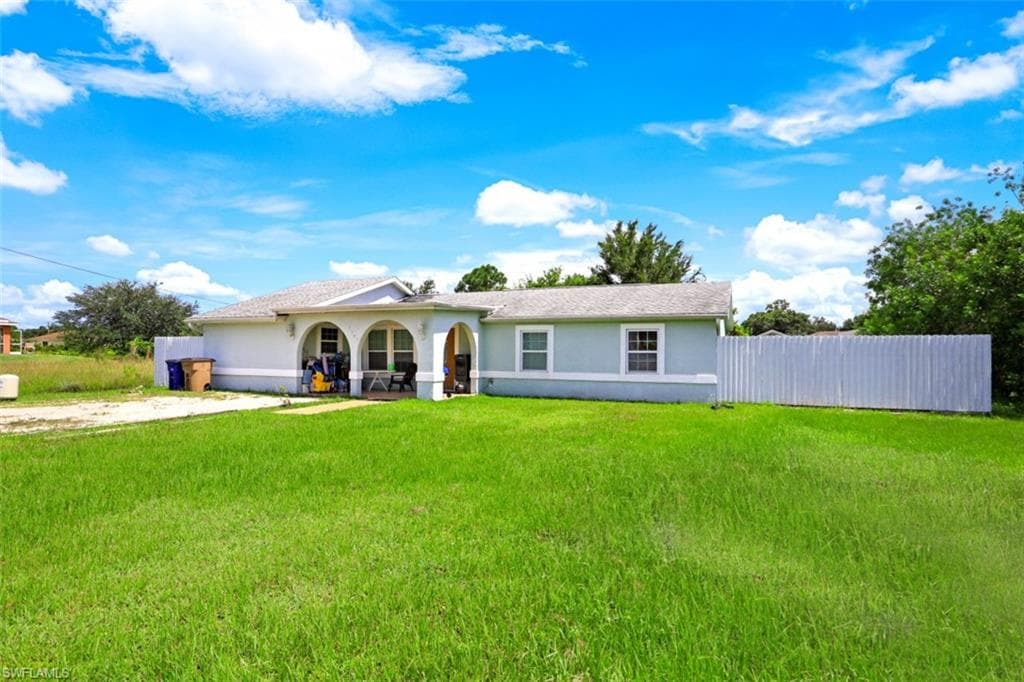 3505 20th ST SW LEHIGH ACRES, FL 33976