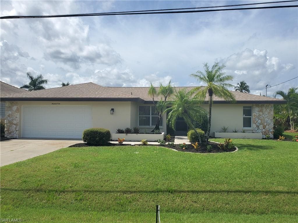 1902 SE 15th TER CAPE CORAL, FL 33990