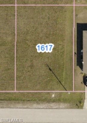 1617 NW 4th TER CAPE CORAL, FL 33993