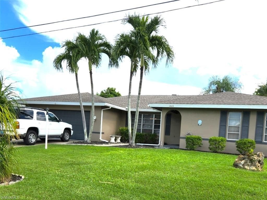1445 Venetian CT CAPE CORAL, FL 33904