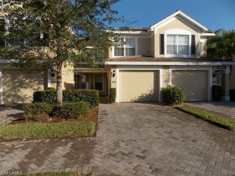 10339 Whispering Palms DR 202 FORT MYERS, FL 33913