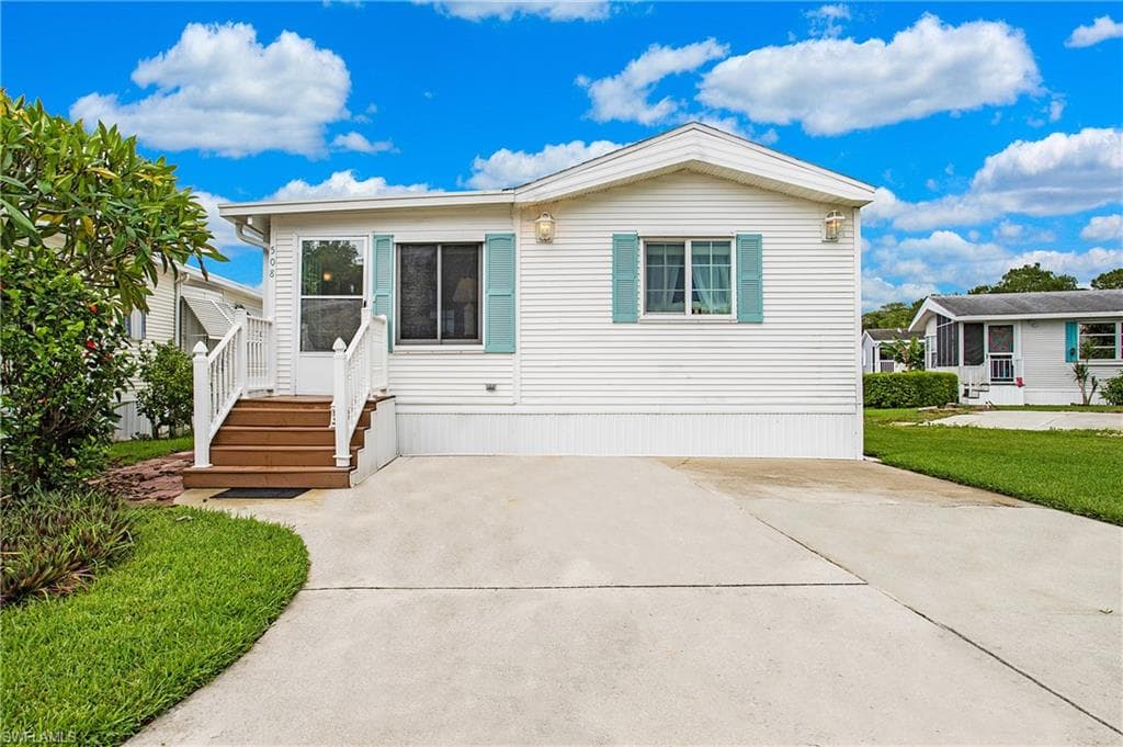 508 Cheetah DR 508 NAPLES, FL 34114