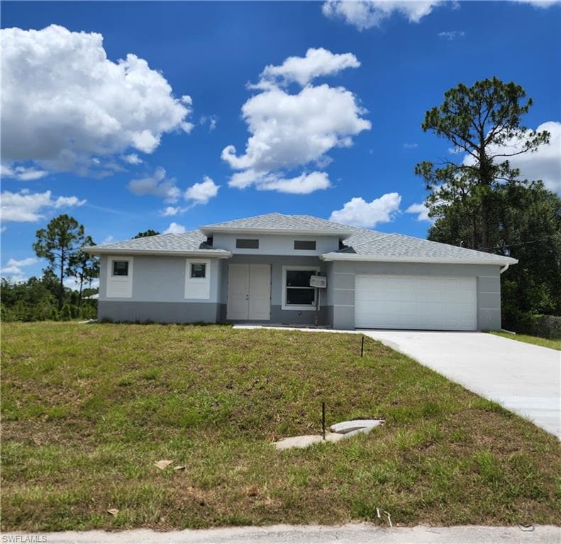 913 5th AVE LEHIGH ACRES, FL 33972
