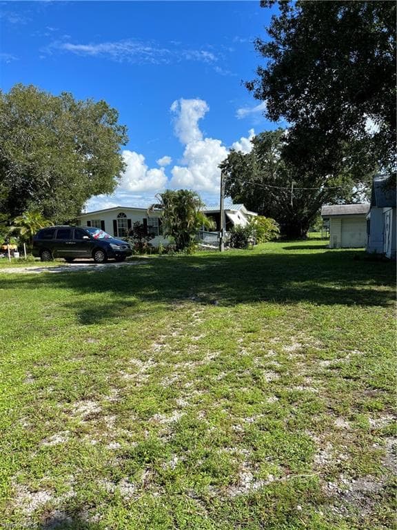 3607 Fort Adams AVE FORT DENAUD, FL 33935