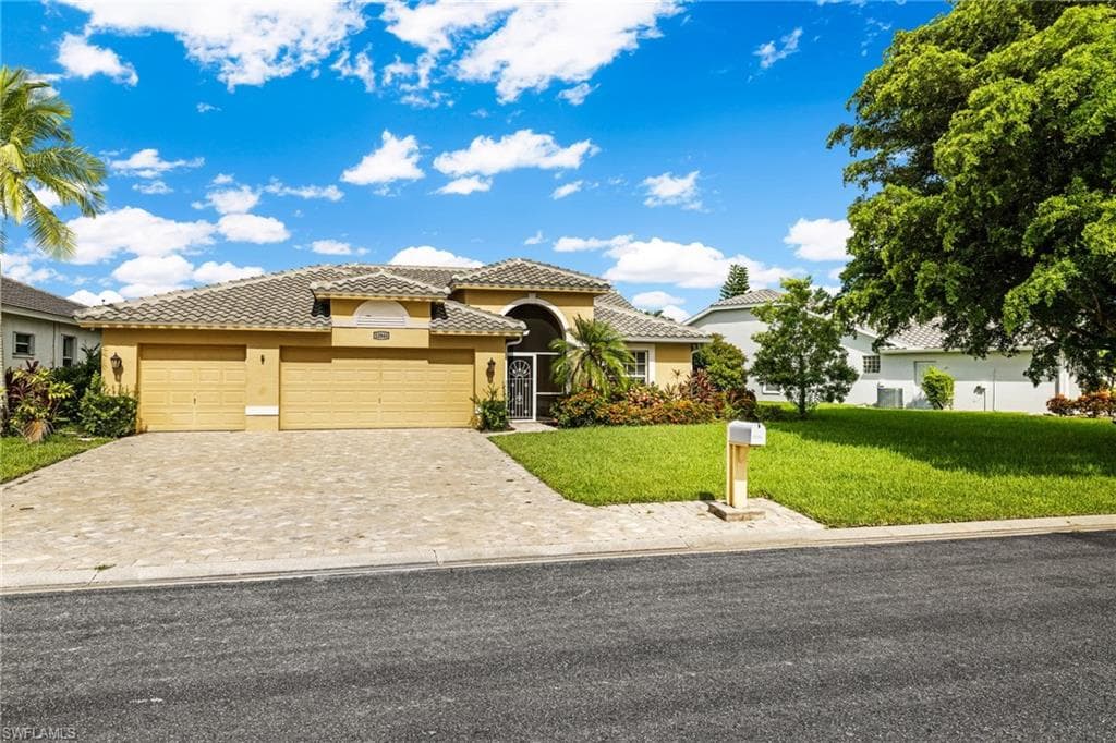 12846 Dresden CT FORT MYERS, FL 33912