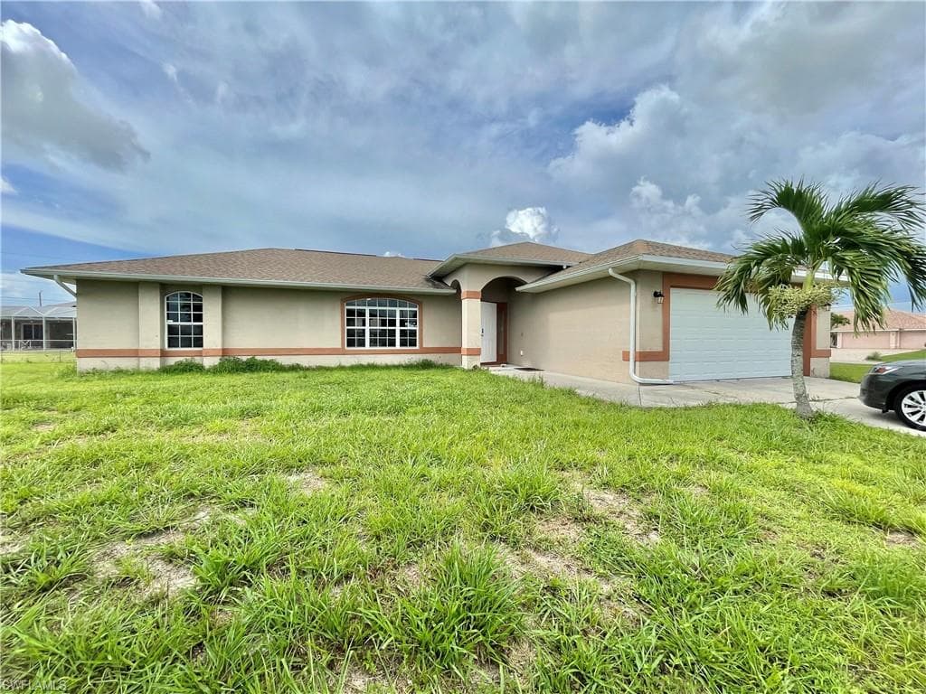 923 NE 19th ST CAPE CORAL, FL 33909