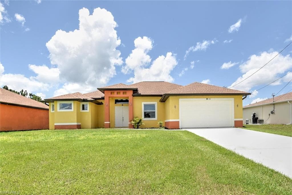 3705 19th ST SW LEHIGH ACRES, FL 33976