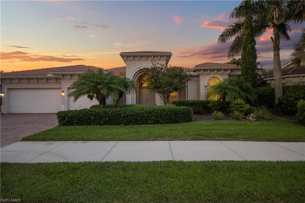 19348 La Serena DR ESTERO, FL 33967