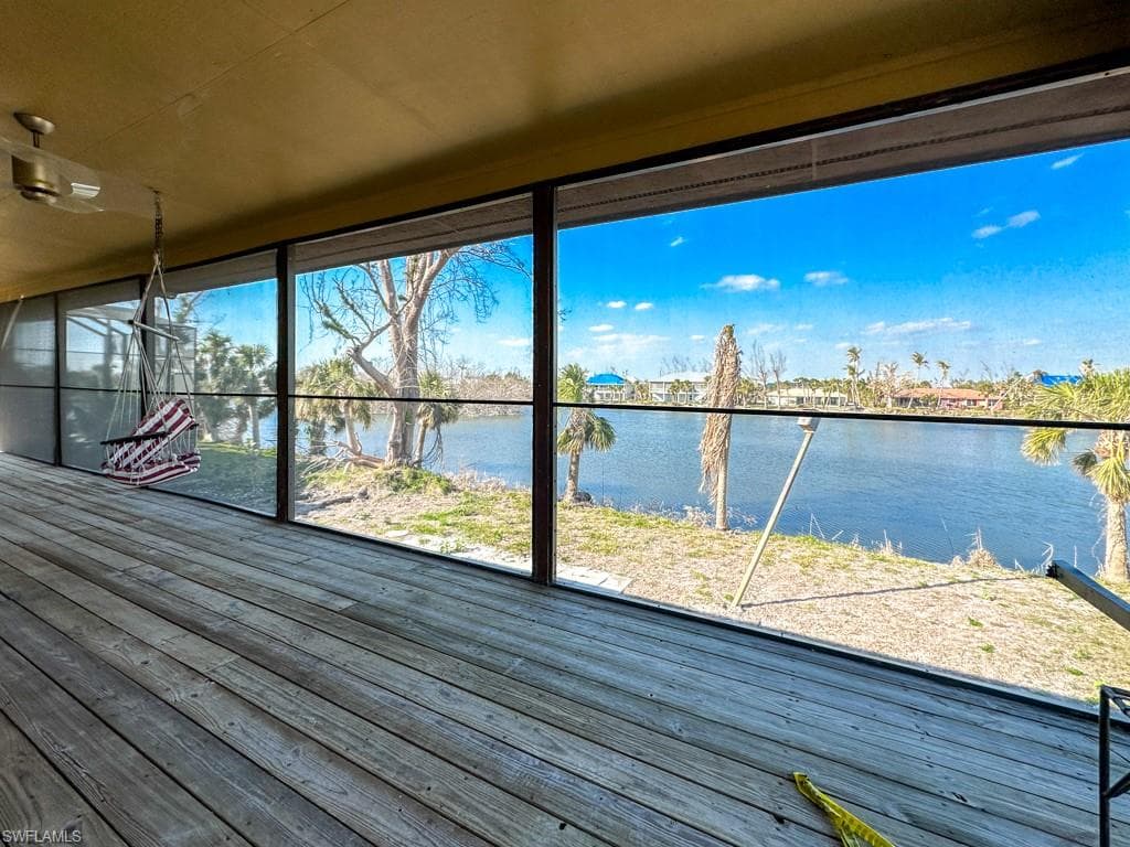 465 Lake Murex CIR SANIBEL, FL 33957