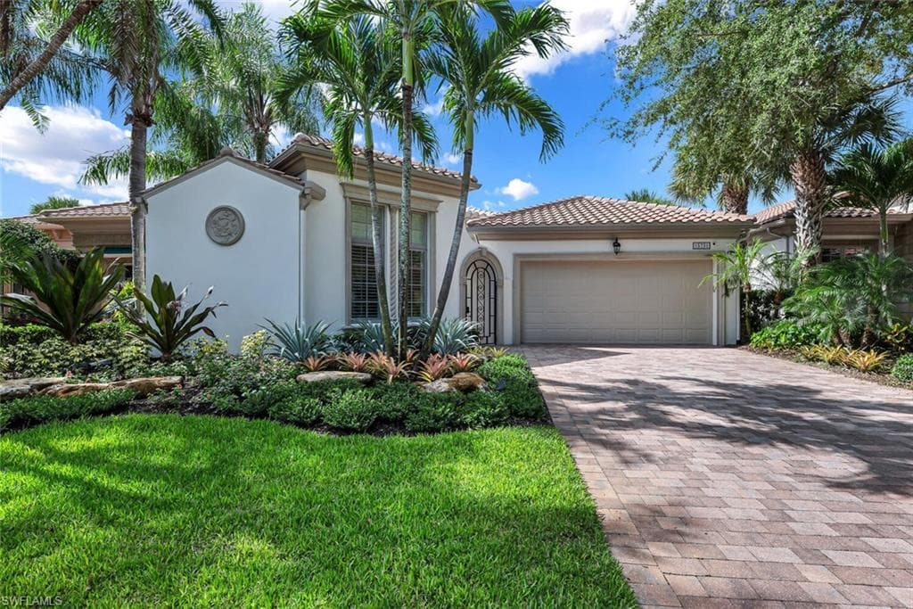 15731 VILLORESI WAY NAPLES, FL 34110