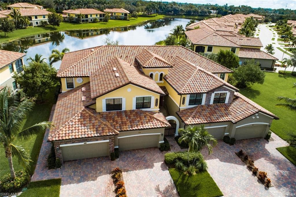 9118 Prima WAY 101 NAPLES, FL 34113