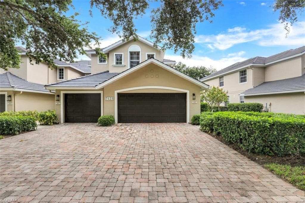 7123 Blue Juniper CT 102 NAPLES, FL 34109