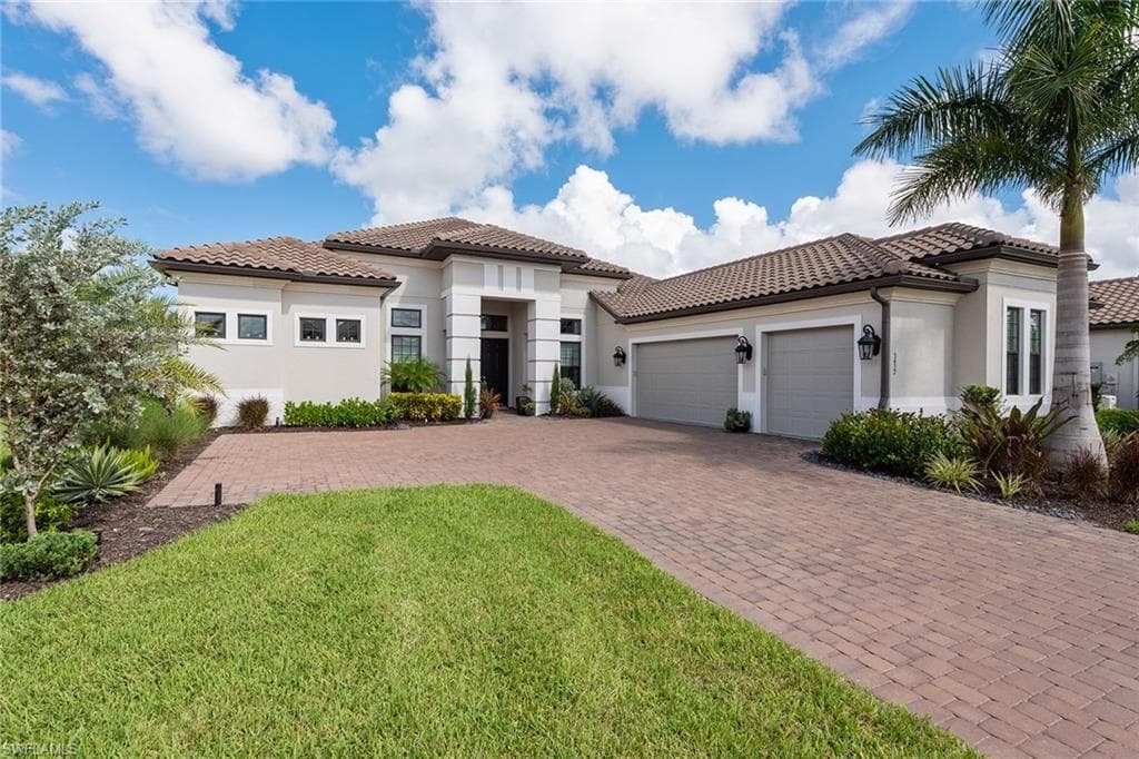 3437 Wellfleet LN NAPLES, FL 34114