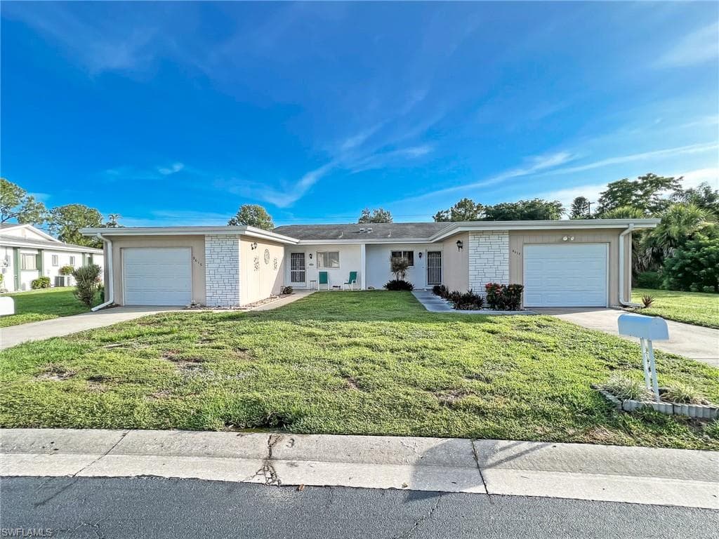 8617 Granada CT FORT MYERS, FL 33907