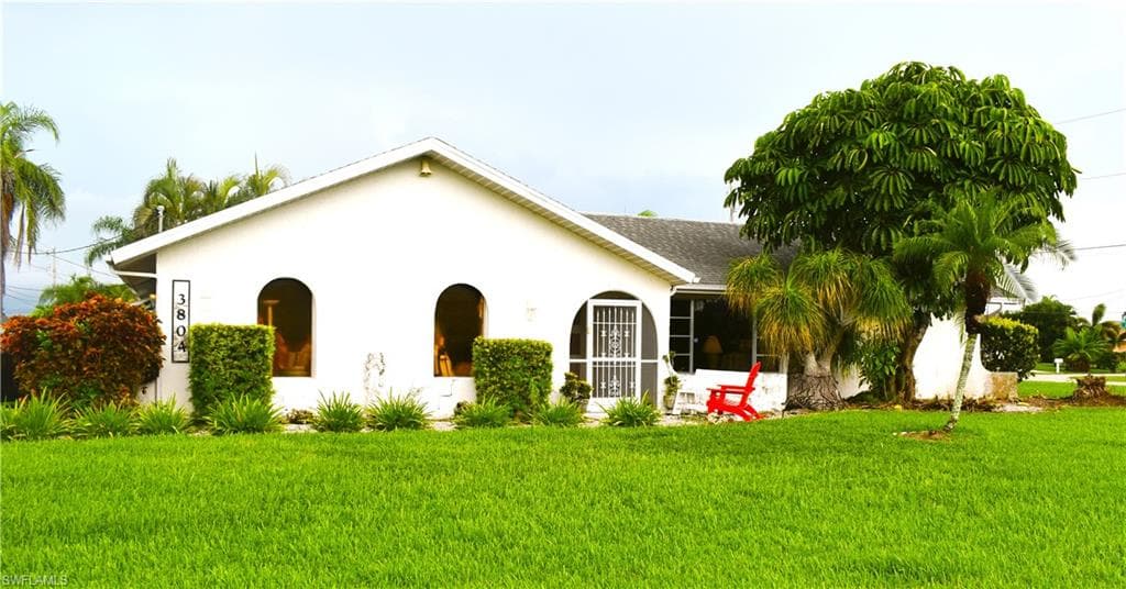 3804 SE 14th AVE CAPE CORAL, FL 33904
