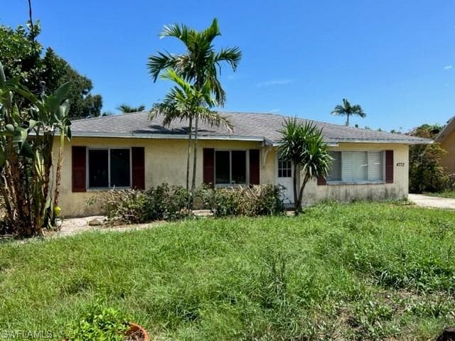 4772 Escobar AVE NAPLES, FL 34103