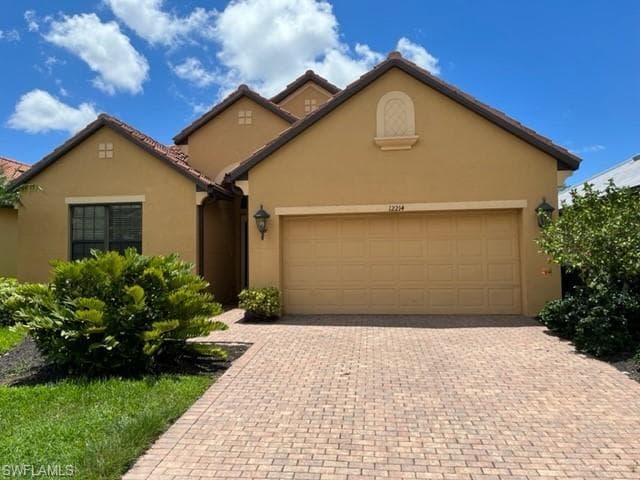 12214 Country Day CIR FORT MYERS, FL 33913