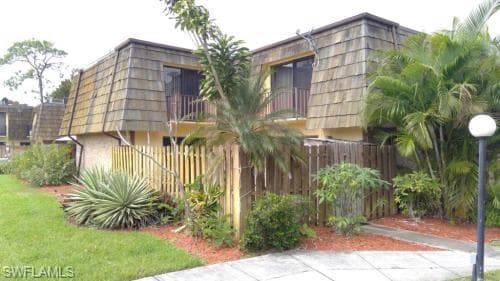 5582 Malt DR 4 FORT MYERS, FL 33907
