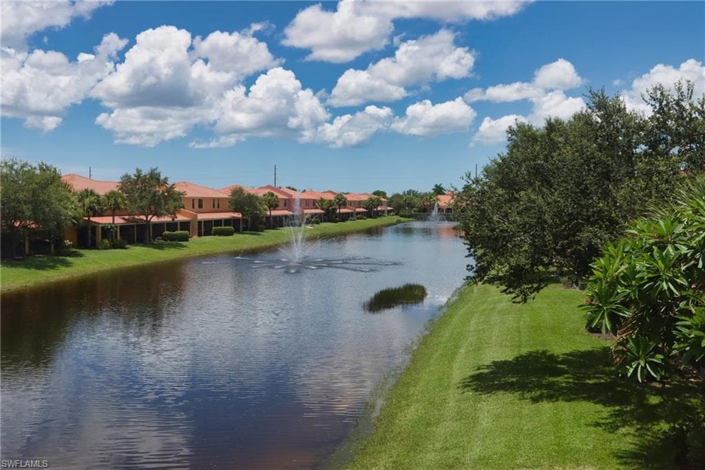7631 Bristol CIR NAPLES, FL 34120