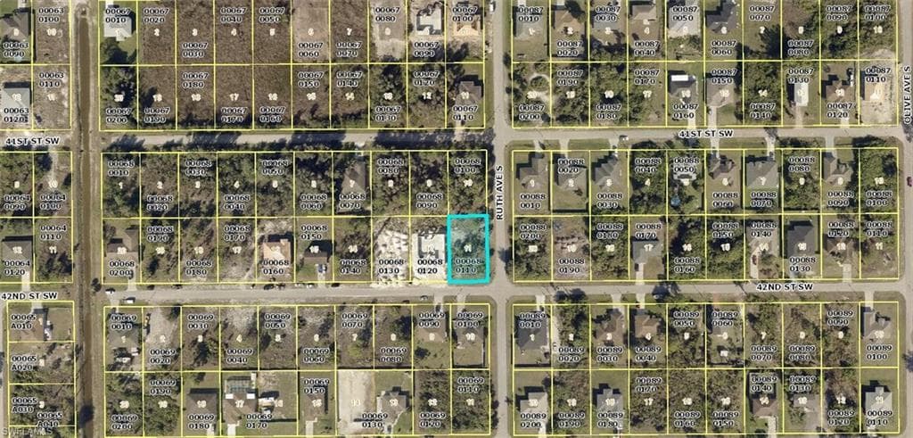 3300 42nd ST SW LEHIGH ACRES, FL 33976