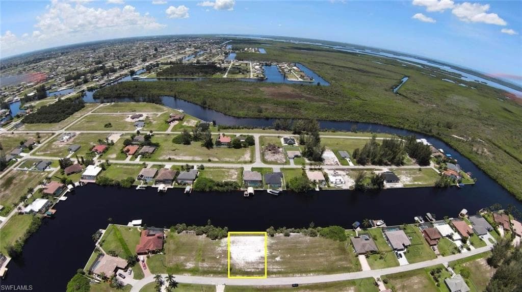 4226 NW 21st ST CAPE CORAL, FL 33993