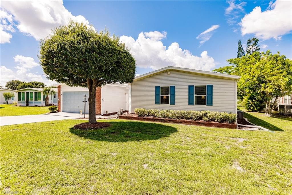 10801 Circle Pine RD NORTH FORT MYERS, FL 33903