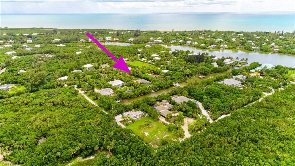 6136 Henderson RD SANIBEL, FL 33957