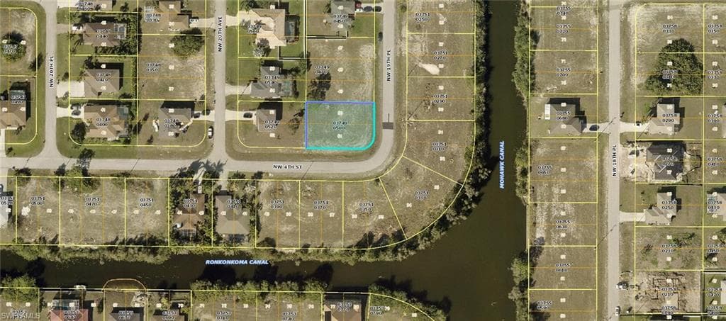 400 NW 19th PL CAPE CORAL, FL 33993