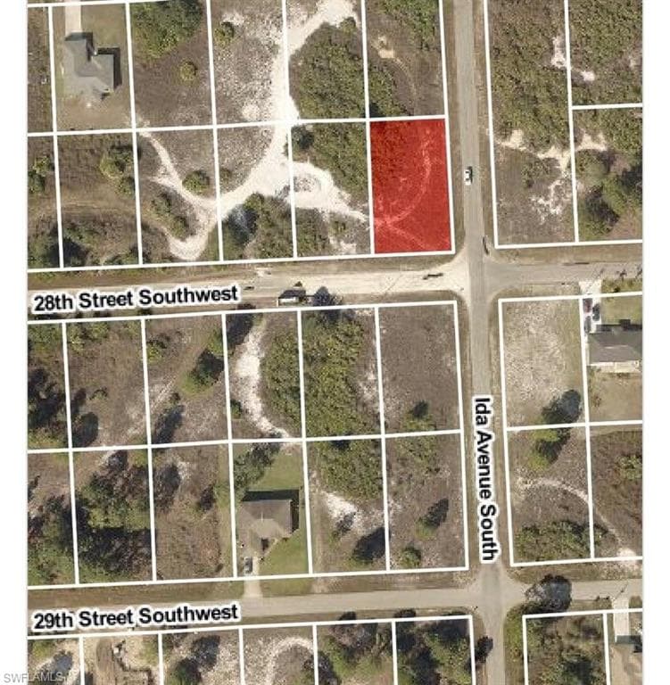 2900 28th ST SW LEHIGH ACRES, FL 33976