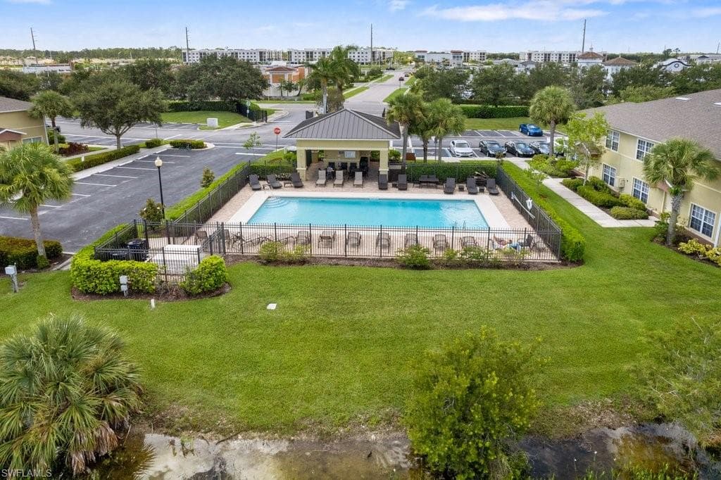 9093 Gervais CIR 1906 NAPLES, FL 34120