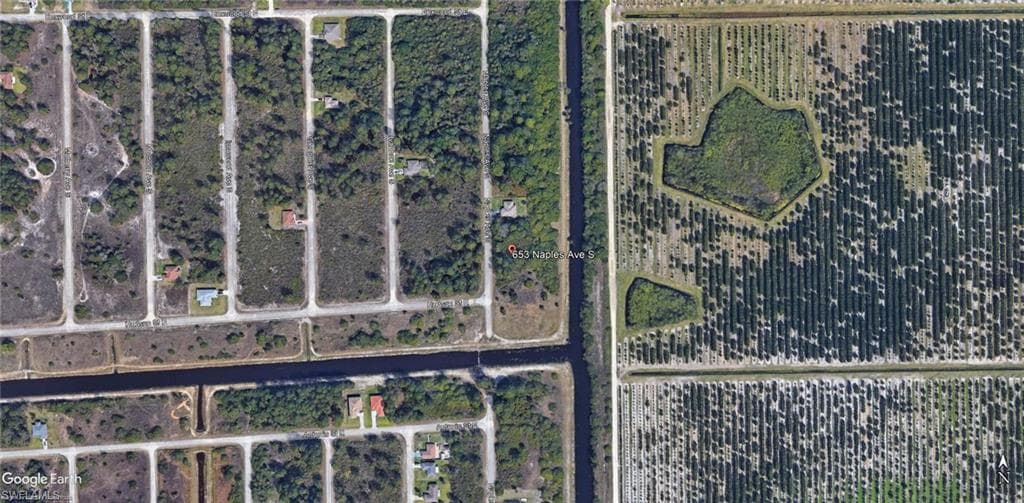 653 Naples AVE S LEHIGH ACRES, FL 33974