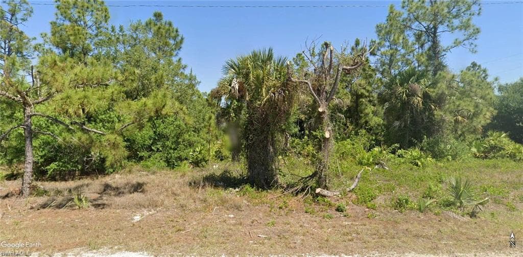 600 Grant AVE LEHIGH ACRES, FL 33972