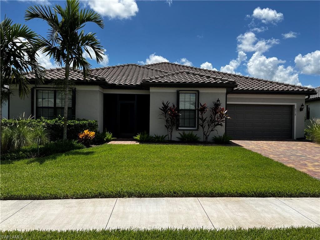 6514 Holiman WAY AVE MARIA, FL 34142