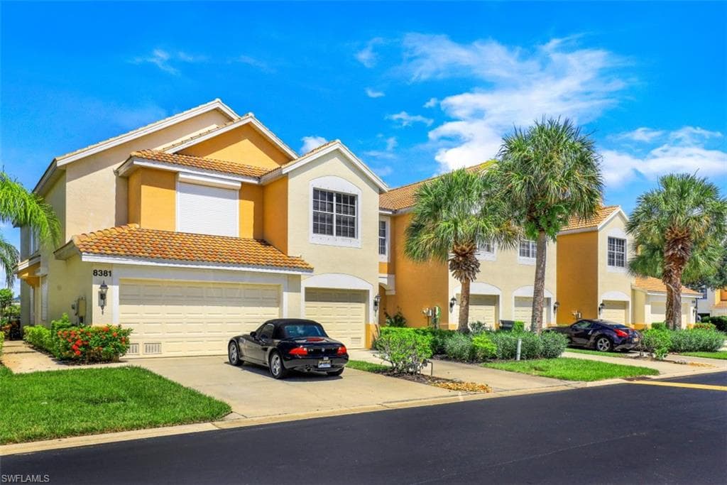 8381 Village Edge CIR 4 FORT MYERS, FL 33919