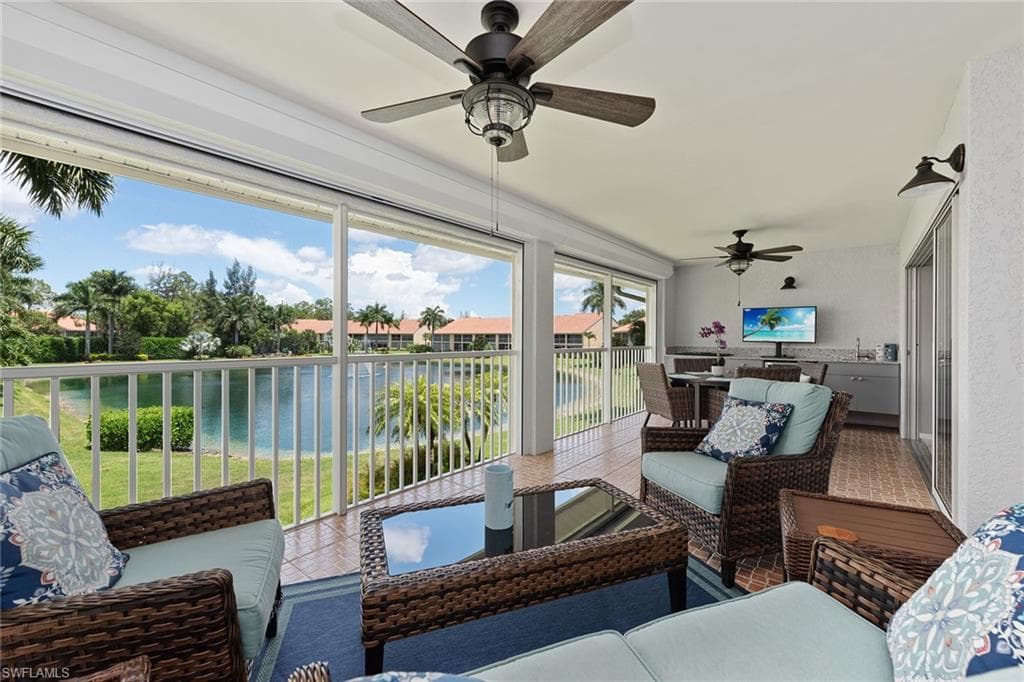 2395 Bayou LN 6 NAPLES, FL 34112
