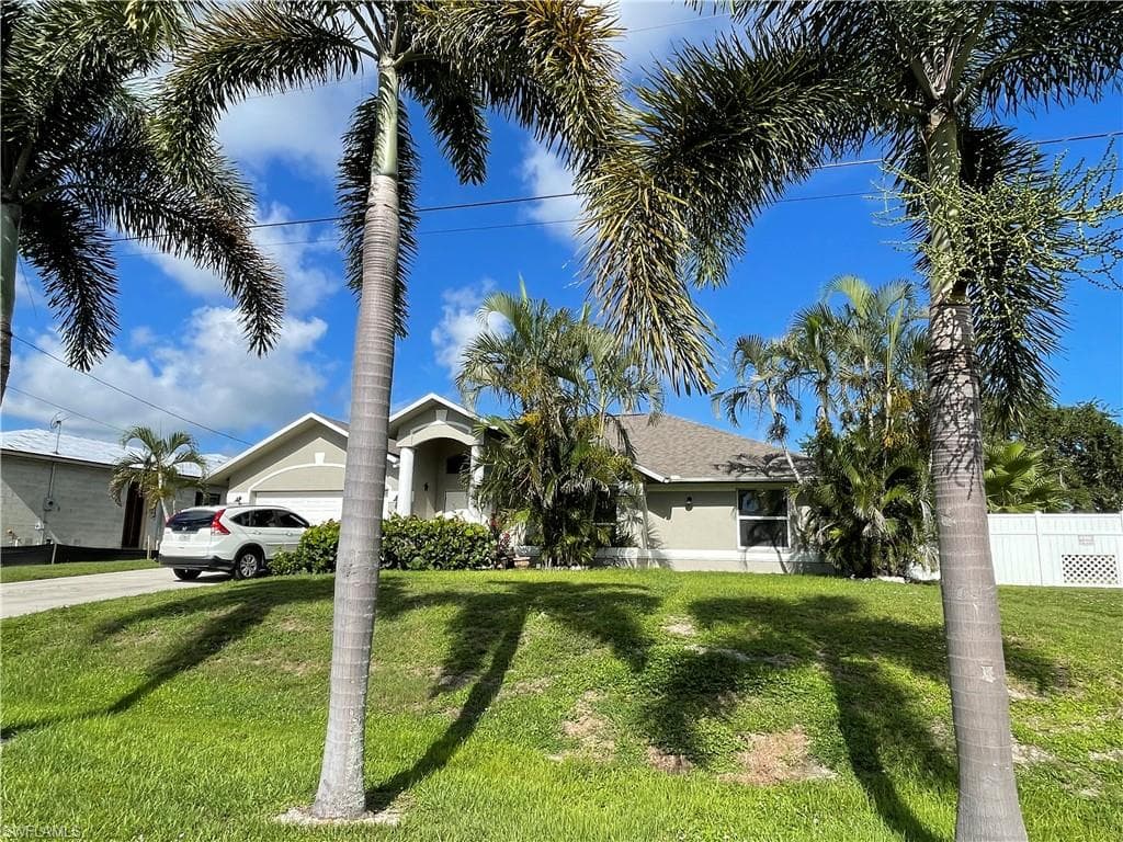 220 NW 13th AVE CAPE CORAL, FL 33993