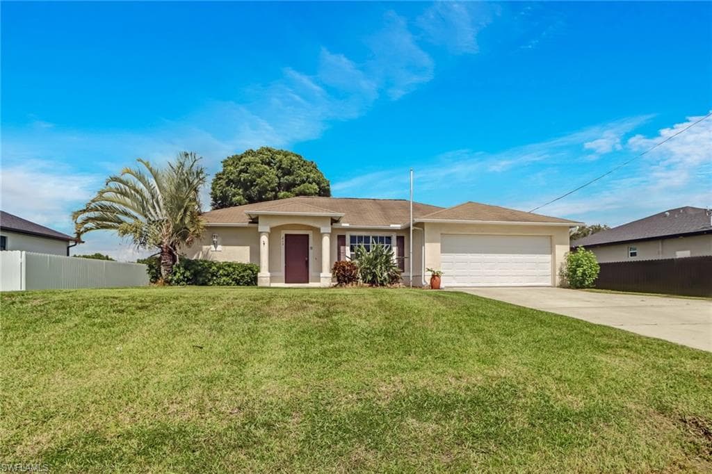 213 Nelson RD N CAPE CORAL, FL 33993