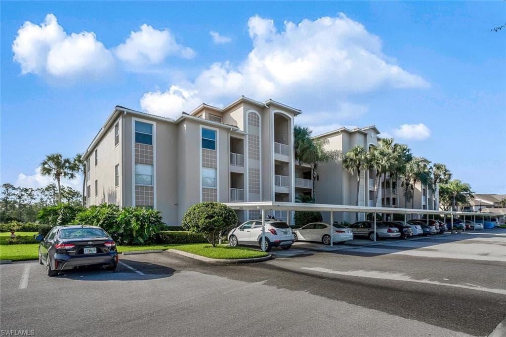 8670 Cedar Hammock CIR 215 NAPLES, FL 34112