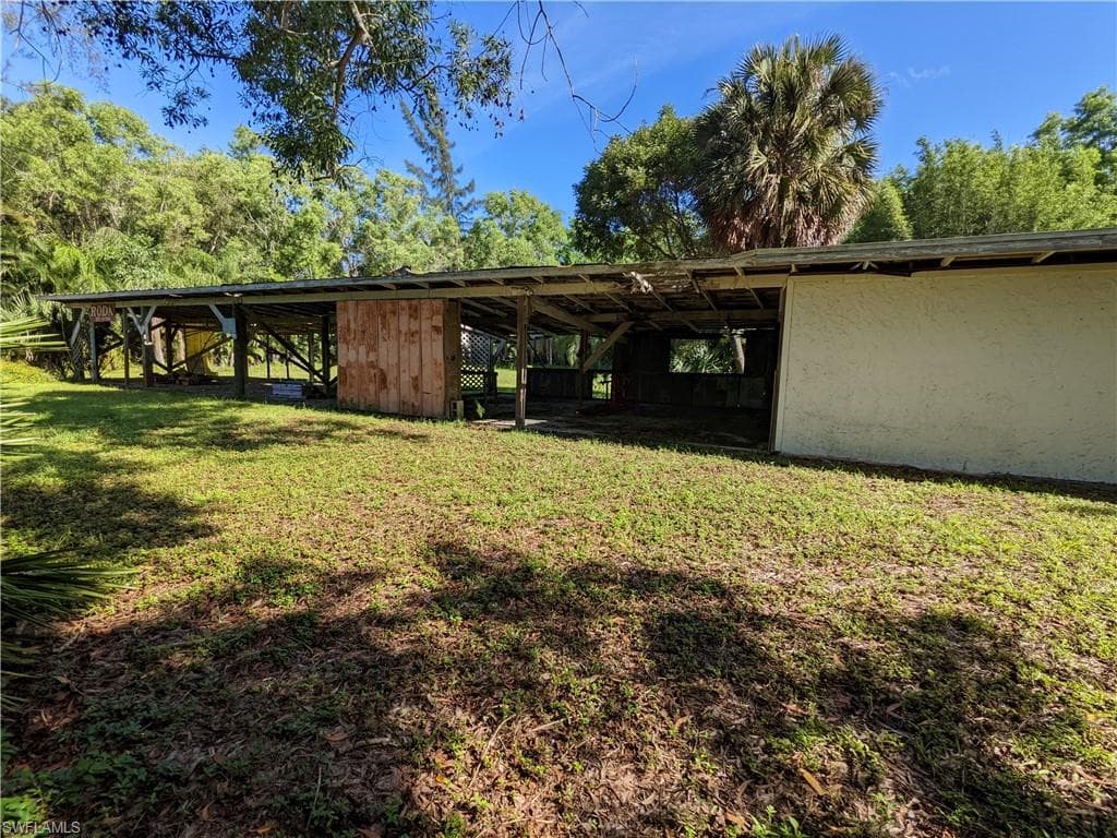 4586 Courtney RD ST. JAMES CITY, FL 33956