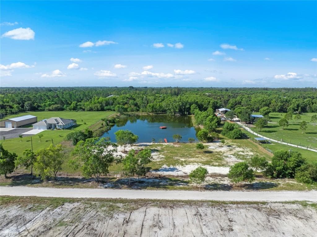3300 Sand RD CAPE CORAL, FL 33993