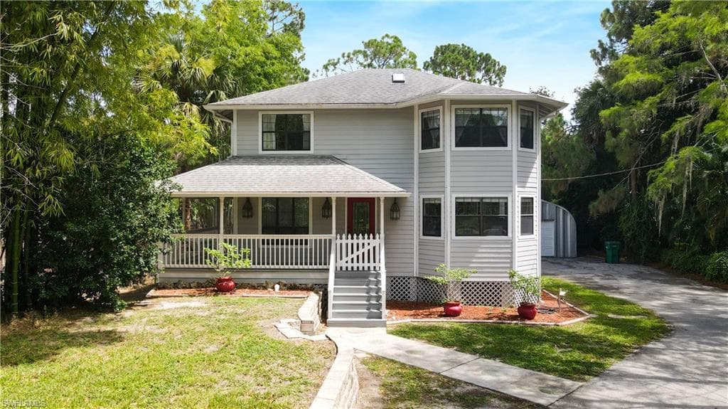 1071 20th AVE NE NAPLES, FL 34120