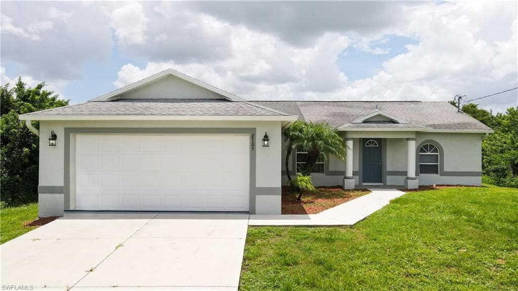2505 26th ST SW LEHIGH ACRES, FL 33976