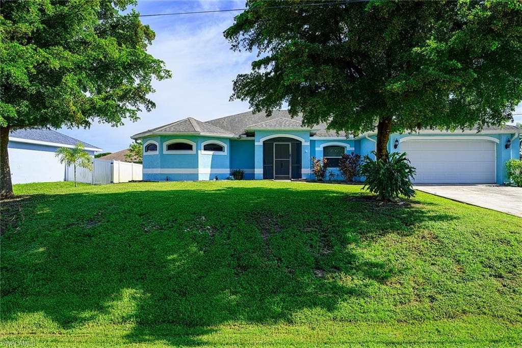 5012 Banning ST LEHIGH ACRES, FL 33971