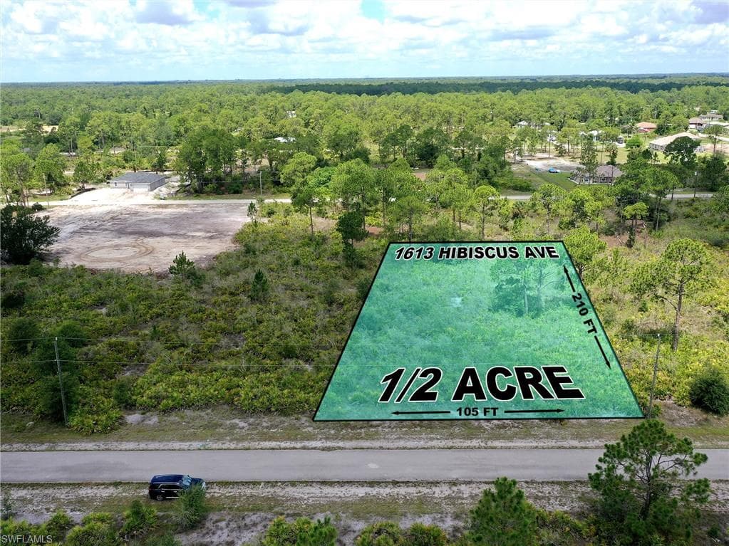 1613 Hibiscus AVE LEHIGH ACRES, FL 33972