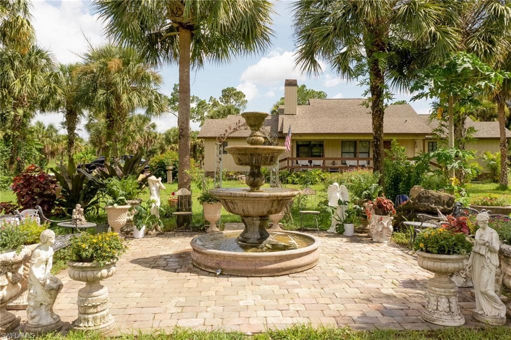 2630 18th AVE SE NAPLES, FL 34117