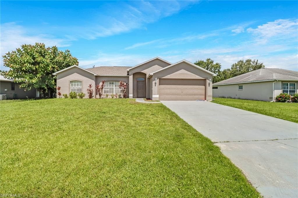 1913 SE 8th AVE CAPE CORAL, FL 33990