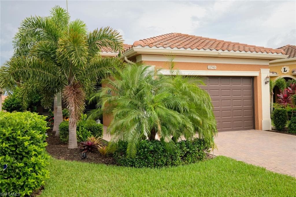 11740 Meadowrun CIR FORT MYERS, FL 33913